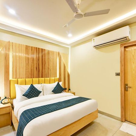 New Frontier - 2 Mins From Old Delhi Railway Station & Chandni Chowk Екстериор снимка