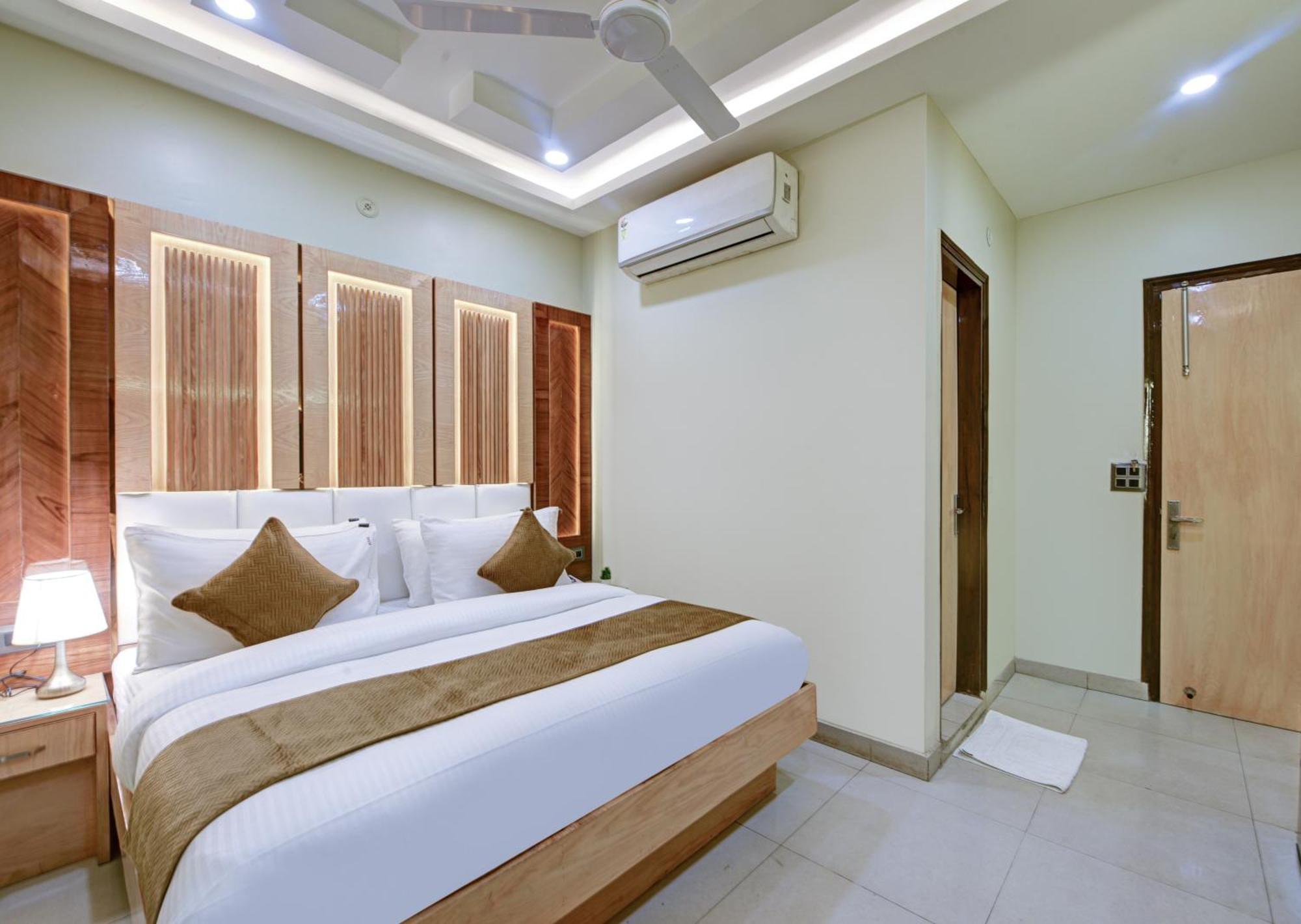 New Frontier - 2 Mins From Old Delhi Railway Station & Chandni Chowk Екстериор снимка