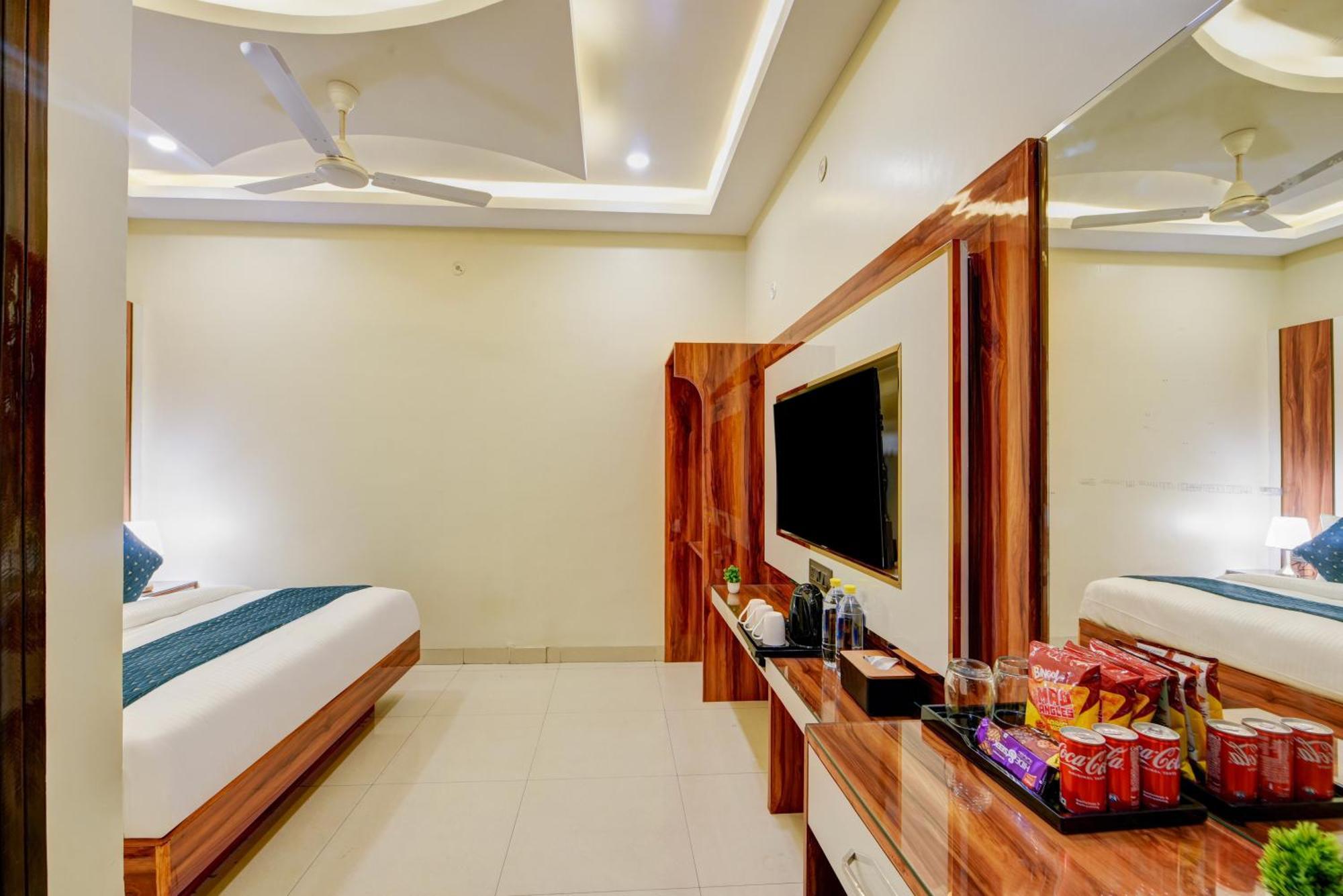 New Frontier - 2 Mins From Old Delhi Railway Station & Chandni Chowk Екстериор снимка