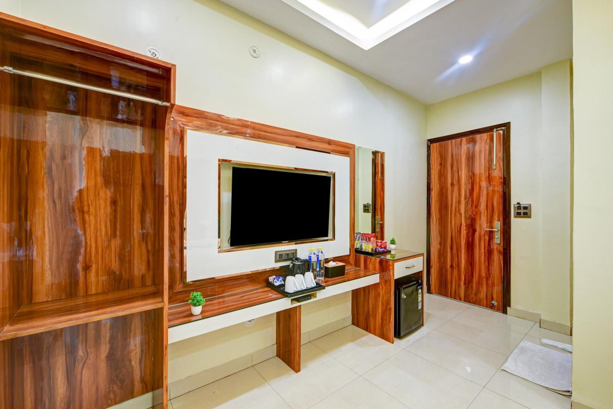 New Frontier - 2 Mins From Old Delhi Railway Station & Chandni Chowk Екстериор снимка