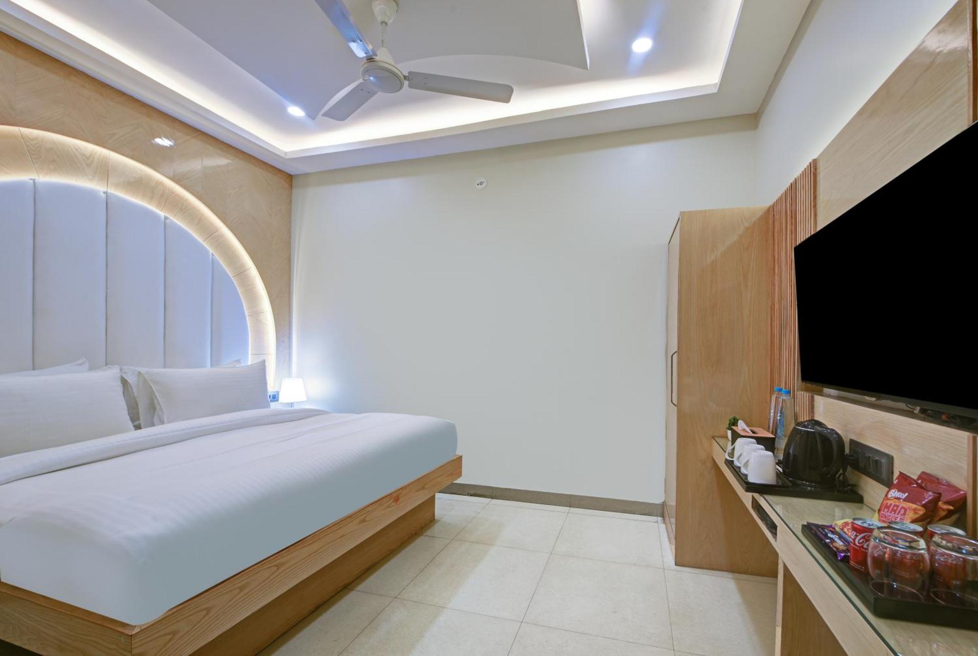New Frontier - 2 Mins From Old Delhi Railway Station & Chandni Chowk Екстериор снимка