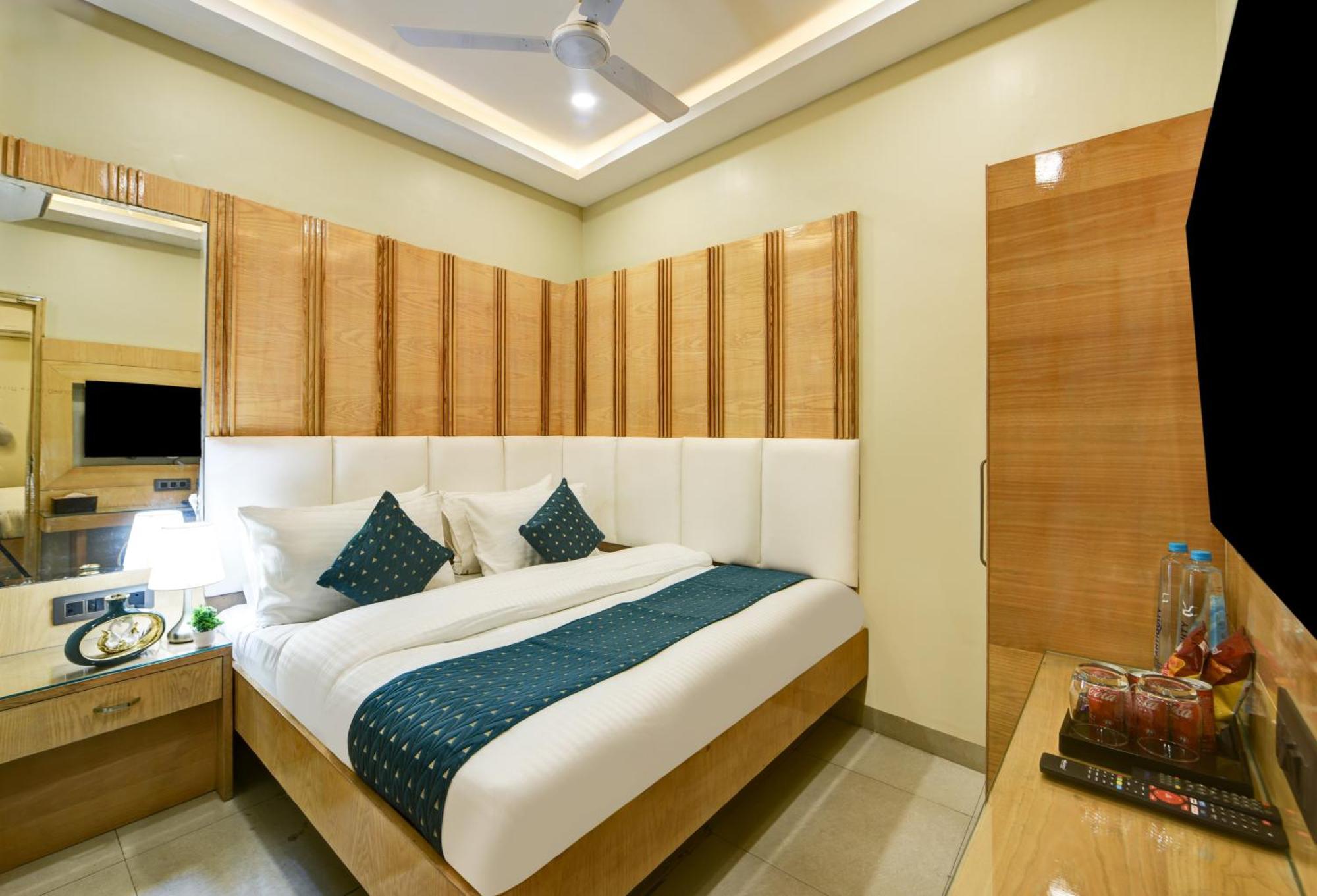 New Frontier - 2 Mins From Old Delhi Railway Station & Chandni Chowk Екстериор снимка