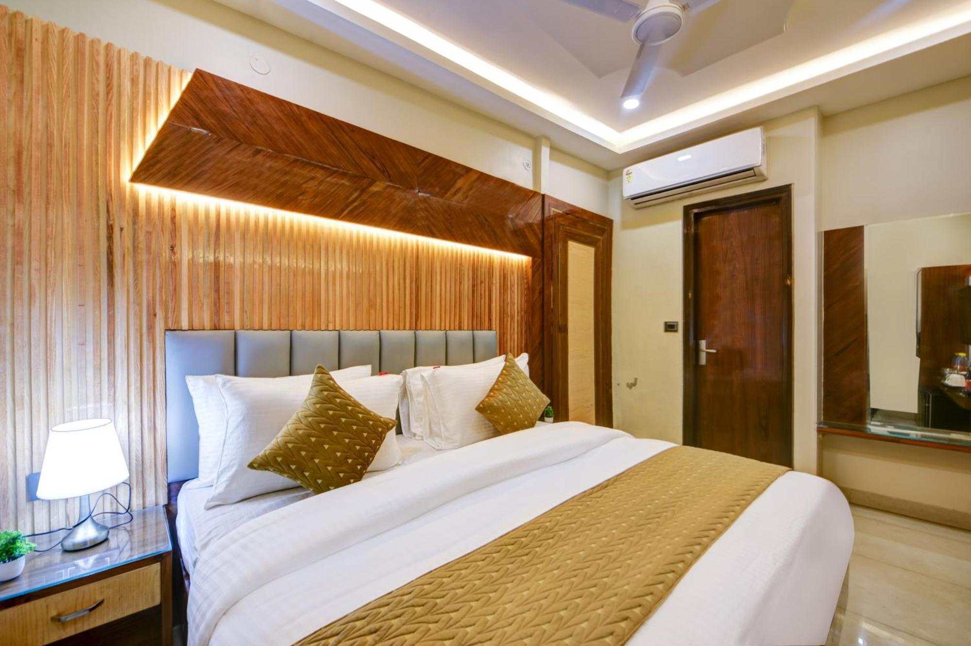 New Frontier - 2 Mins From Old Delhi Railway Station & Chandni Chowk Екстериор снимка