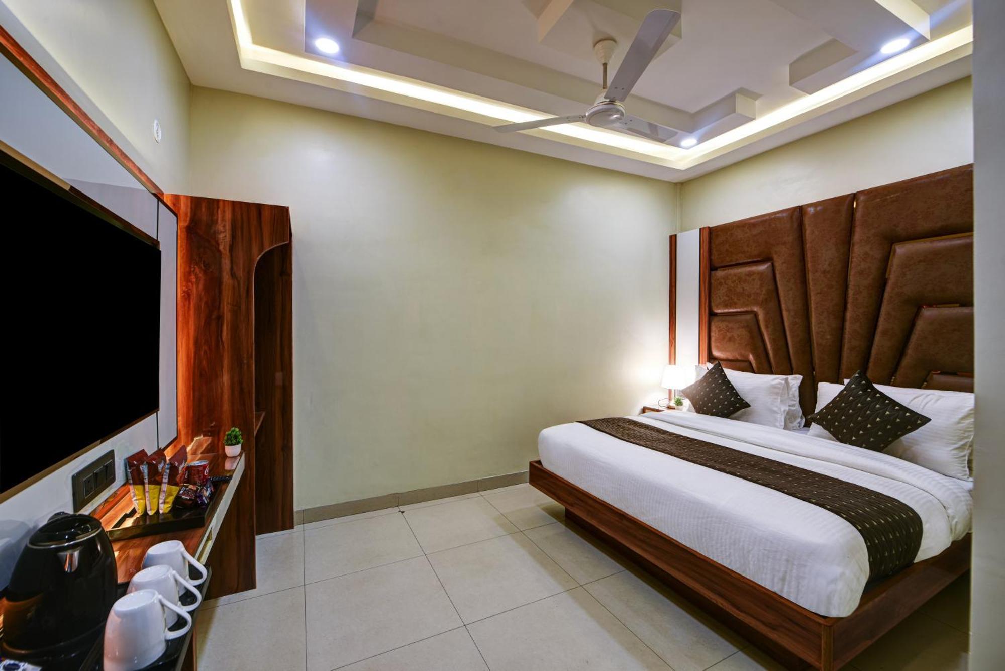 New Frontier - 2 Mins From Old Delhi Railway Station & Chandni Chowk Екстериор снимка